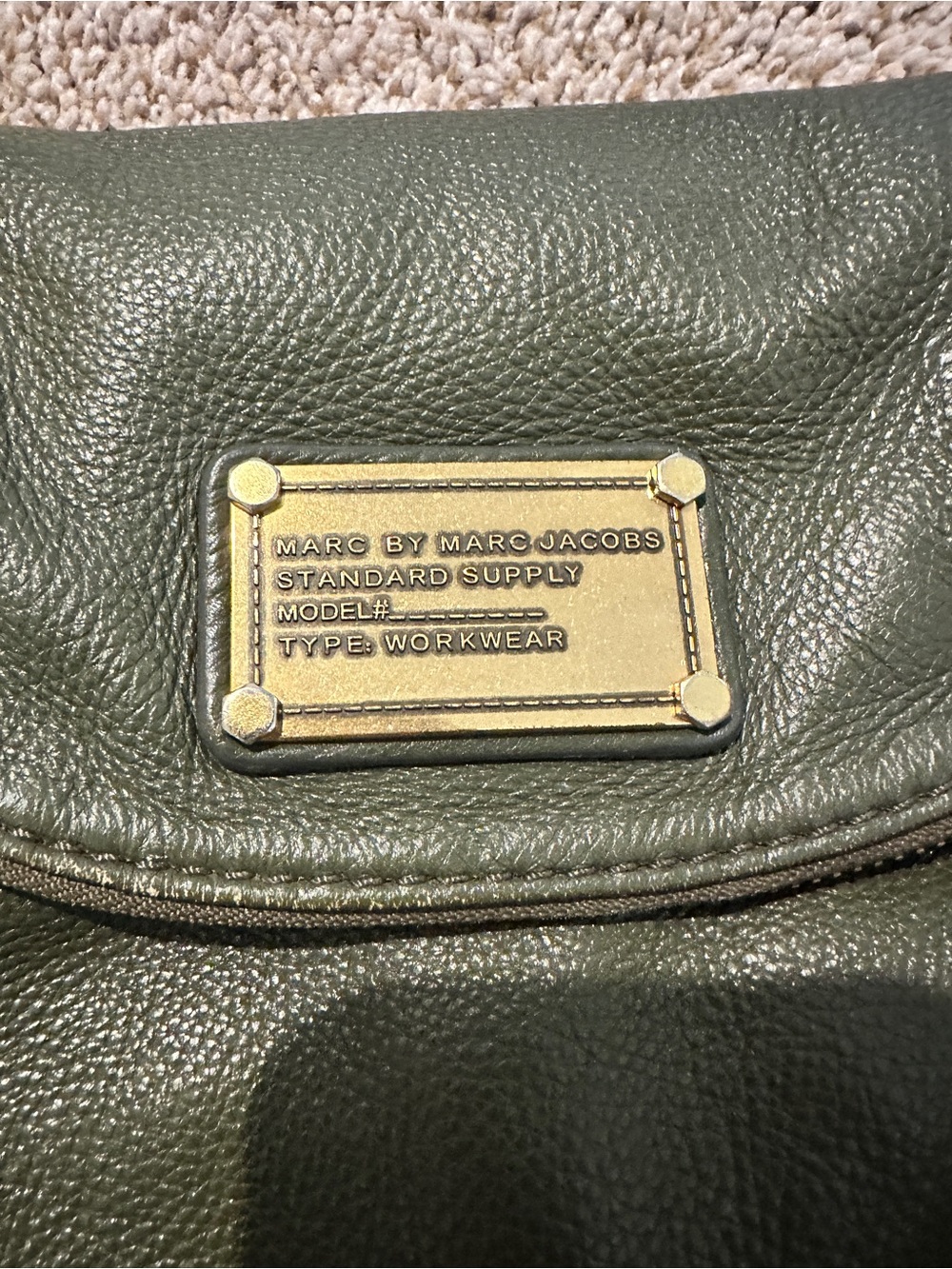 Marc by Marc Jacobs Olive Green Pebbled Leather Crossbody with Gold Hardware - Picture 4 of 4